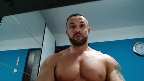 tridentmuscles online show from 01/01/25, 11:29