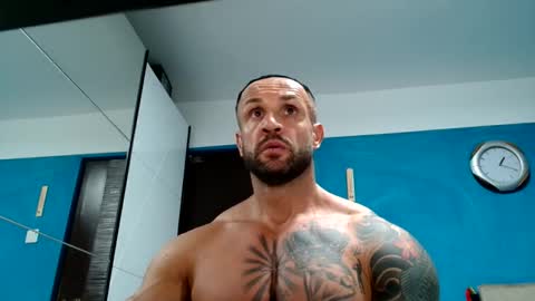 tridentmuscles online show from 10/20/25, 10:21