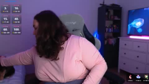 Tina online show from 09/29/25, 08:19