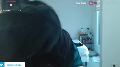 Snapshot of trinity_prestige chatting on 10/17/25, 07:16 TRINITY online show from 10/17/25, 07:16