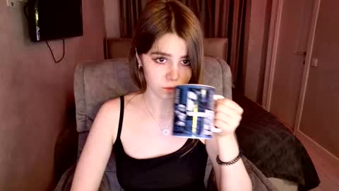 Snapshot of tripleprinces chatting on 10/23/25, 02:16 tripleprinces online show from 10/23/25, 02:16