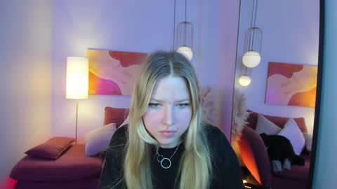 Tasya online show from 10/15/25, 06:35