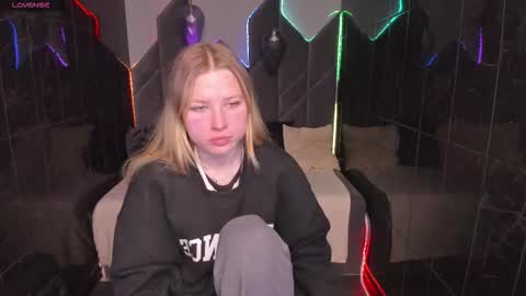 Tasya online show from 10/23/25, 06:34