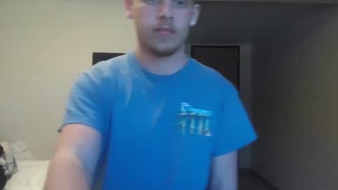 Snapshot of tripp_redmoore chatting on 04/11/26, 05:39 Tripp Redmoore online show from 04/11/26, 05:39
