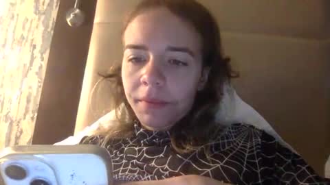 trippybb222 online show from 11/02/25, 02:52