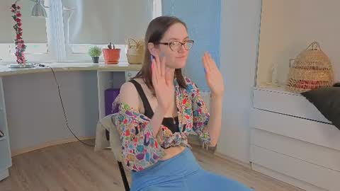 Viola online show from 06/27/26, 04:17