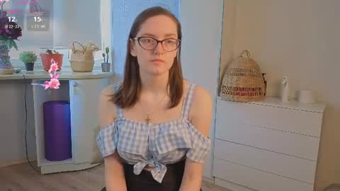 Viola online show from 07/22/26, 04:04
