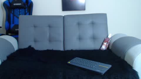 tristan bm online show from 01/05/25, 08:52