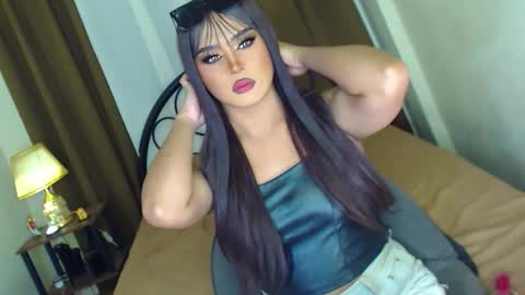 Snapshot of tristanblue22 chatting on 09/27/25, 08:47 tristanblue22 online show from 09/27/25, 08:47