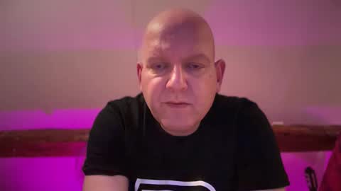 Triton online show from 09/28/25, 02:06