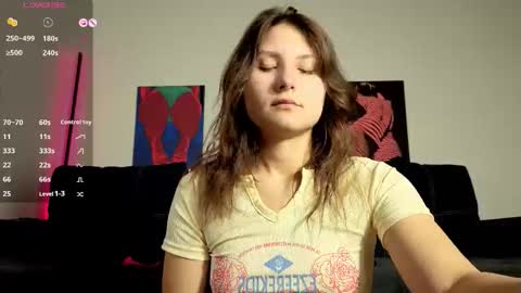 trixibell online show from 10/18/25, 04:15