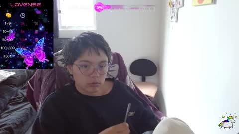 Snapshot of trixie_tangg chatting on 11/16/25, 06:02 Kitty online show from 11/16/25, 06:02