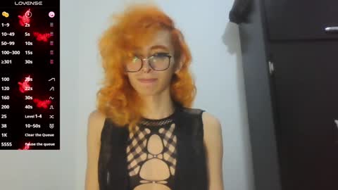 Trixy Rose online show from 01/14/25, 11:37