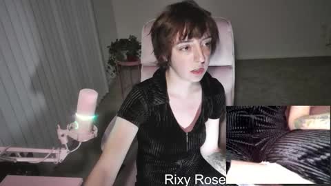 Snapshot of trixyrose chatting on 03/01/26, 02:46 RixyRose online show from 03/01/26, 02:46