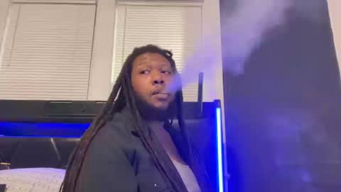 Snapshot of trmdstrong chatting on 10/14/25, 06:14 Trmdstrong online show from 10/14/25, 06:14