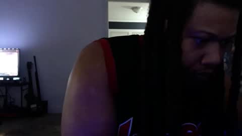 Snapshot of trmdstrong chatting on 11/23/25, 04:34 Trmdstrong online show from 11/23/25, 04:34