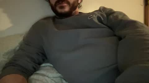 Snapshot of trojanman2212 chatting on 01/01/25, 08:58 Trojanman14 online show from 01/01/25, 08:58