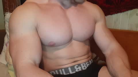 Troncq online show from 02/01/25, 05:16