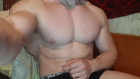 Troncq online show from 02/03/25, 03:06