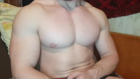 Troncq online show from 02/18/25, 03:43