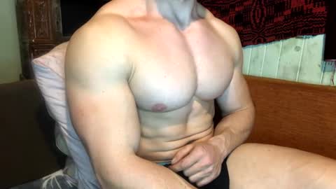 Troncq online show from 03/03/25, 06:22