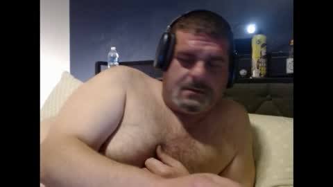 Snapshot of troubleinkaty chatting on 11/08/25, 05:07 Steve online show from 11/08/25, 05:07