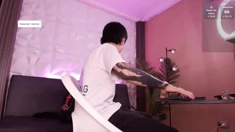 Snapshot of troy_rouge chatting on 11/25/25, 07:25 Troy online show from 11/25/25, 07:25