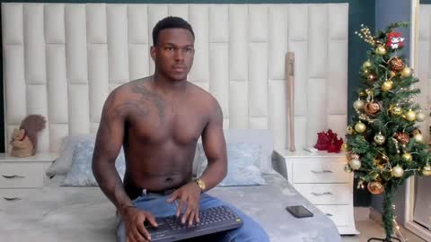 Snapshot of troykhalil chatting on 12/17/24, 09:16 Troy Khalil online show from 12/17/24, 09:16