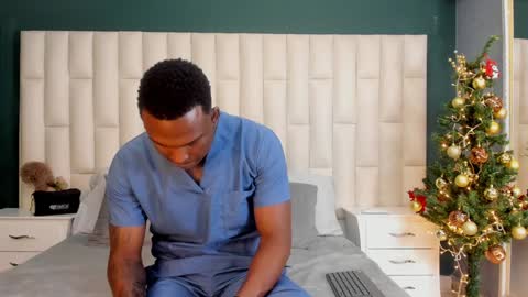 Snapshot of troykhalil chatting on 12/21/24, 08:54 Troy Khalil online show from 12/21/24, 08:54