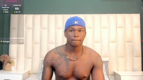 Snapshot of troykhalil chatting on 01/08/25, 01:42 Troy Khalil online show from 01/08/25, 01:42