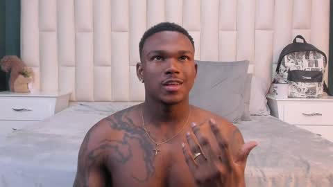 Snapshot of troykhalil chatting on 01/12/25, 03:17 Troy Khalil online show from 01/12/25, 03:17