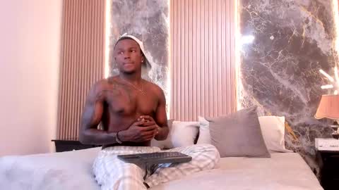 Snapshot of troykhalil chatting on 02/18/25, 08:58 Troy Khalil online show from 02/18/25, 08:58