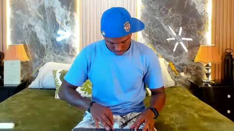 Snapshot of troykhalil chatting on 02/27/25, 08:42 Troy Khalil online show from 02/27/25, 08:42