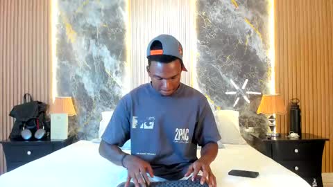 Snapshot of troykhalil chatting on 02/28/25, 08:18 Troy Khalil online show from 02/28/25, 08:18