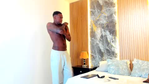 Snapshot of troykhalil chatting on 03/04/25, 11:43 Troy Khalil online show from 03/04/25, 11:43