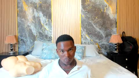 Snapshot of troykhalil chatting on 03/06/25, 07:54 Troy Khalil online show from 03/06/25, 07:54