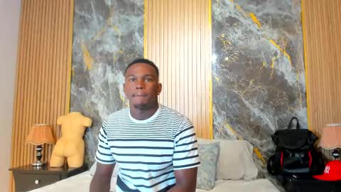 Snapshot of troykhalil chatting on 03/08/25, 09:08 Troy Khalil online show from 03/08/25, 09:08