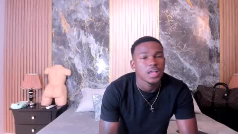 Snapshot of troykhalil chatting on 03/11/25, 06:52 Troy Khalil online show from 03/11/25, 06:52