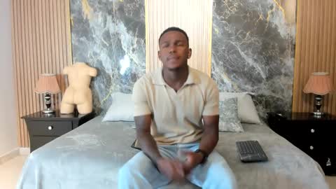 Snapshot of troykhalil chatting on 03/12/25, 08:20 Troy Khalil online show from 03/12/25, 08:20