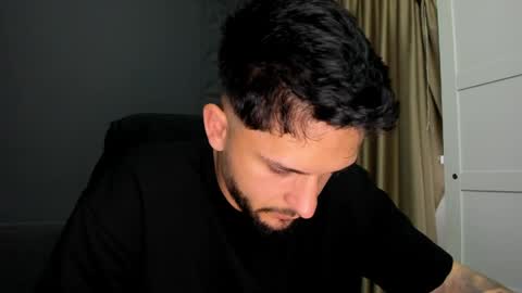 Snapshot of troywade chatting on 06/02/26, 04:03 TroyWade online show from 06/02/26, 04:03
