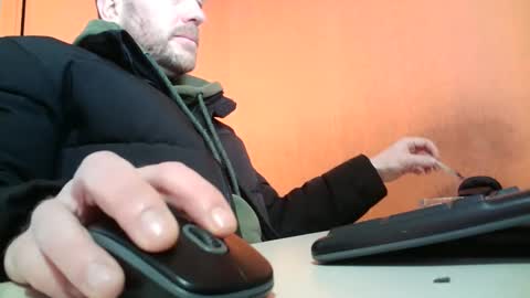 Snapshot of truble_78 chatting on 02/18/25, 12:39 truble_78 online show from 02/18/25, 12:39