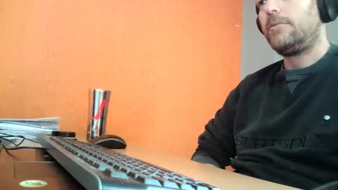 Snapshot of truble_78 chatting on 03/11/25, 08:09 truble_78 online show from 03/11/25, 08:09