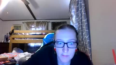 TruckersWifeToBe online show from 12/16/24, 09:41