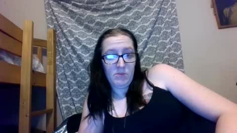TruckersWifeToBe online show from 12/17/24, 11:27
