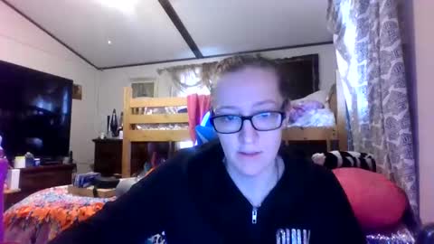 TruckersWifeToBe online show from 12/18/24, 05:52