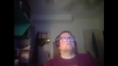 Snapshot of true_manofworth chatting on 09/29/25, 04:06 HandicappedLaugher online show from 09/29/25, 04:06