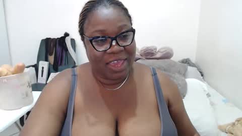 TrueBella30 online show from 03/10/25, 07:53