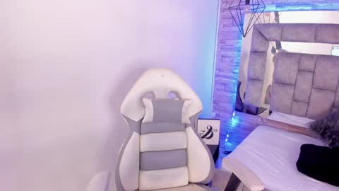   online show from 12/03/24, 12:16