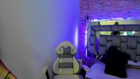   online show from 01/20/25, 11:56