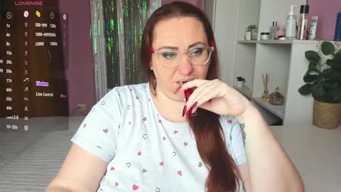 Adelle online show from 01/25/25, 12:05